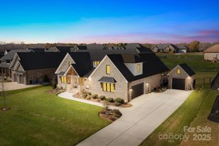 2983 Tavistock Lane, Lincolnton, NC 28092