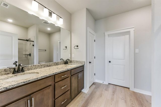 822 Countryside Glade Lane, Bonney, TX 77583