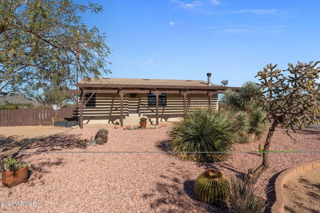 52218 N FOREPAUGH PEAK Road, Wickenburg, AZ 85390