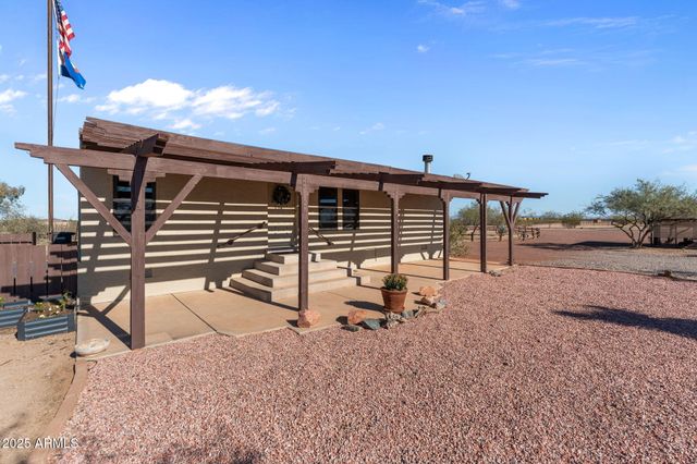 52218 N FOREPAUGH PEAK Road, Wickenburg, AZ 85390