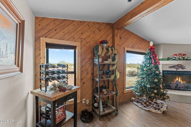 52218 N FOREPAUGH PEAK Road, Wickenburg, AZ 85390