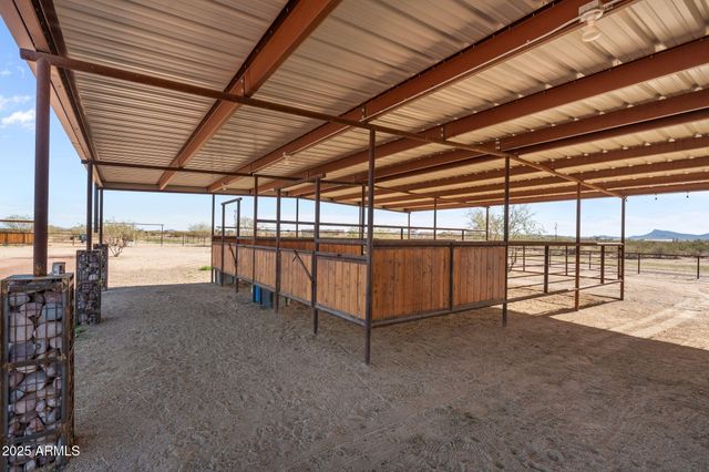 52218 N FOREPAUGH PEAK Road, Wickenburg, AZ 85390
