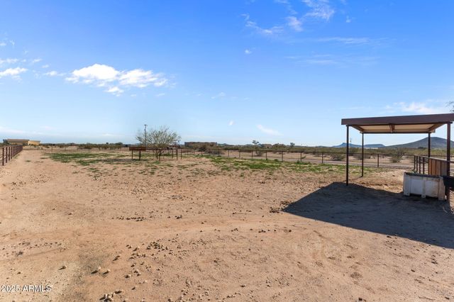 52218 N FOREPAUGH PEAK Road, Wickenburg, AZ 85390