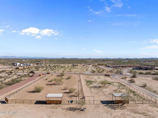 52218 N FOREPAUGH PEAK Road, Wickenburg, AZ 85390