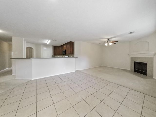427 Northvalley Drive, Houston, TX 77073
