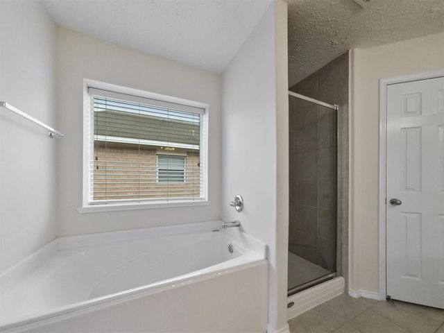427 Northvalley Drive, Houston, TX 77073