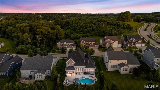 16955 Pine Summit Drive, Chesterfield, MO 63005