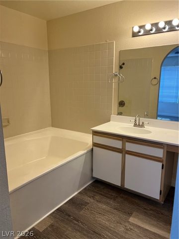 2200 South Fort Apache Road 2226, Las Vegas, NV 89117