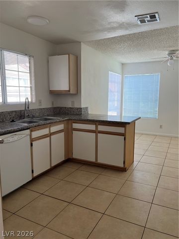 2200 South Fort Apache Road 2226, Las Vegas, NV 89117