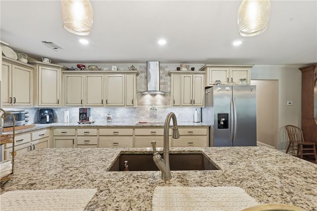 11 Josh Circle, Russellville, AR 72802