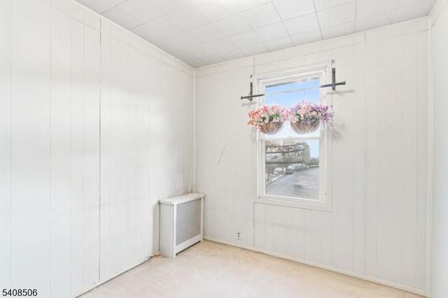 350 Greylock Pkwy, Belleville Twp., NJ 07109