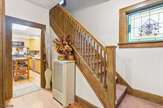 350 Greylock Pkwy, Belleville Twp., NJ 07109