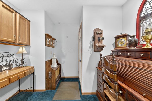 4483 White Leaf Way, Columbus, OH 43228