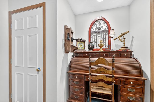 4483 White Leaf Way, Columbus, OH 43228