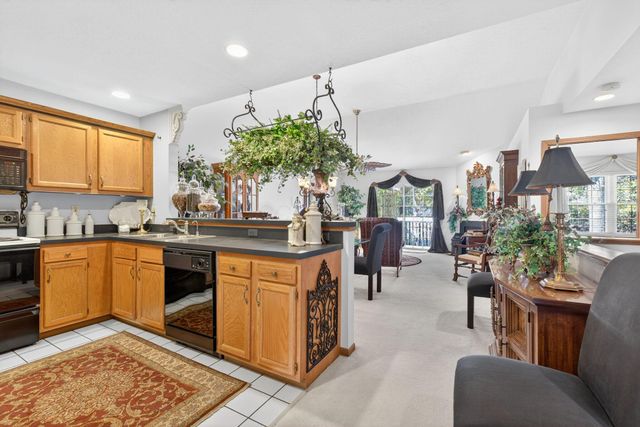 4483 White Leaf Way, Columbus, OH 43228