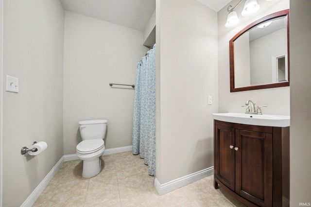 1810 Alfton Court, South Bend, IN 46614