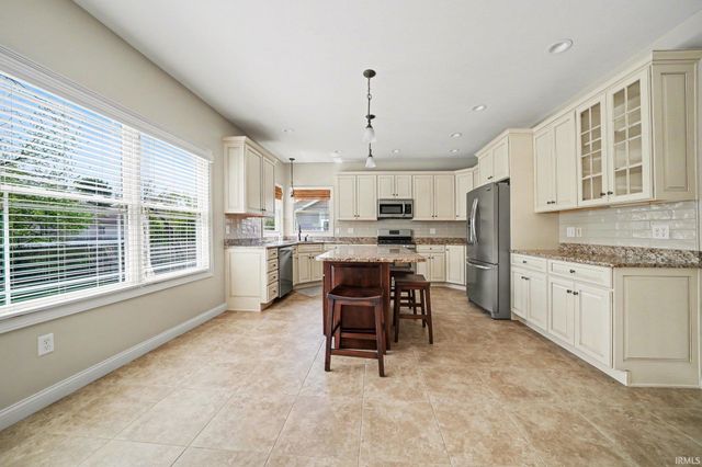 1810 Alfton Court, South Bend, IN 46614