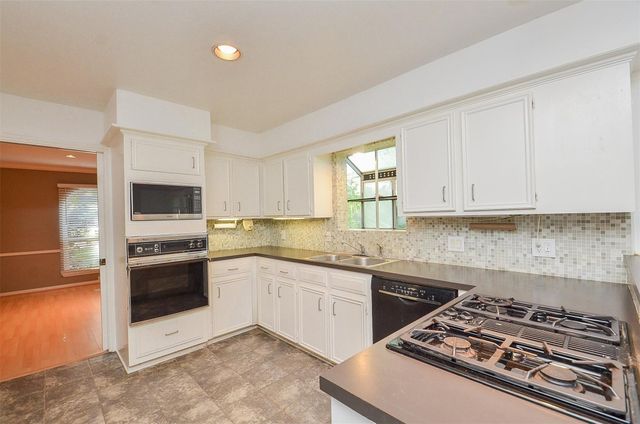 710 S Fry Road, Katy, TX 77450