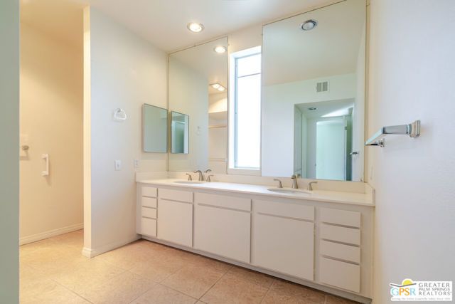 459 Desert Lakes Drive, Palm Springs, CA 92264