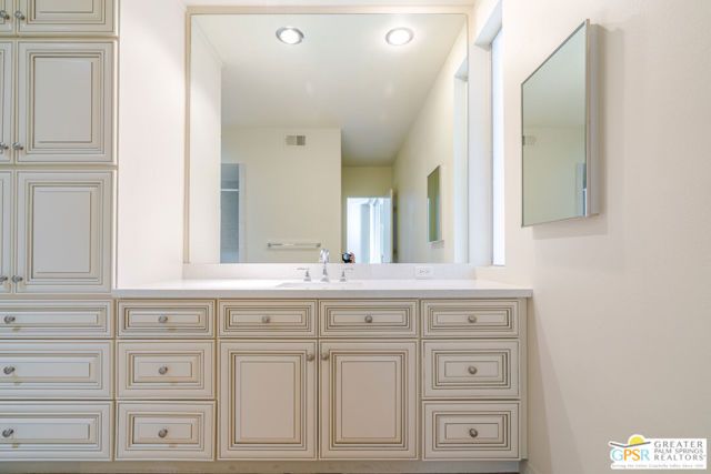 459 Desert Lakes Drive, Palm Springs, CA 92264