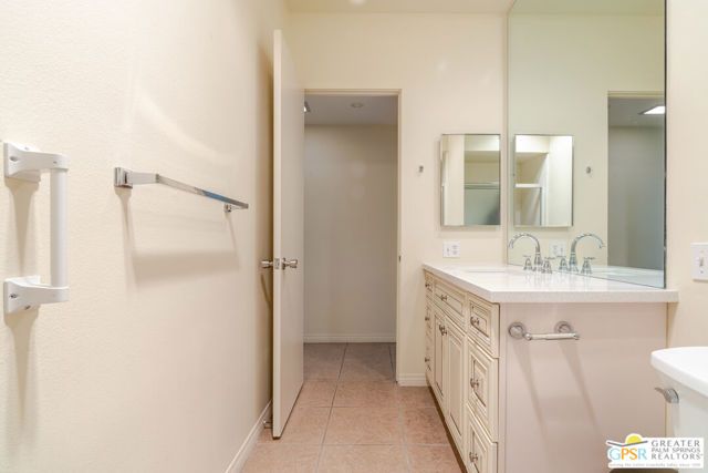 459 Desert Lakes Drive, Palm Springs, CA 92264