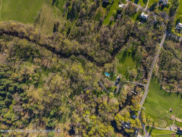 28 Stonybrook Road, Tivoli, NY 12583