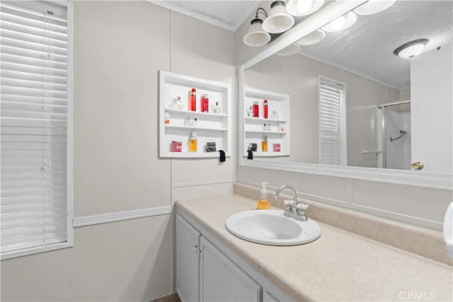 25293 Redlands 21, Loma Linda, CA 92354