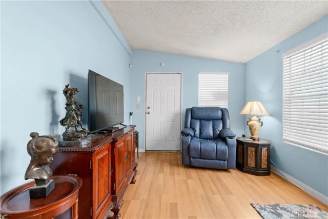25293 Redlands 21, Loma Linda, CA 92354