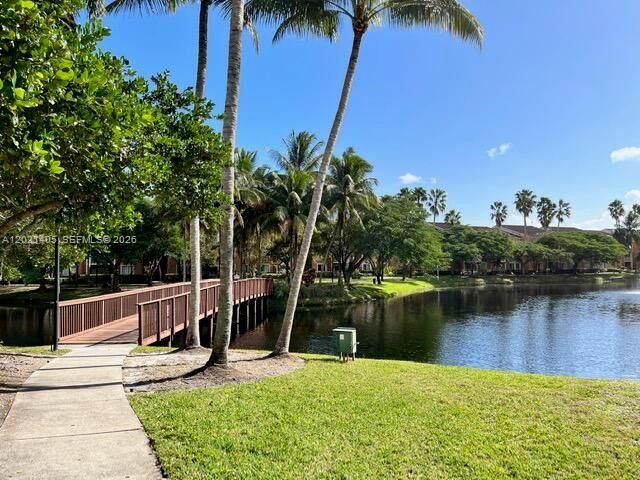 3870 Lyons Rd 209-8, Coconut Creek, FL 33073