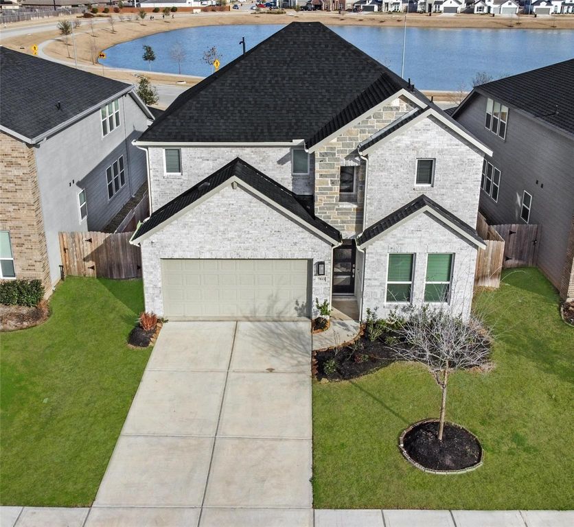 7815 Skylark Heights Lane, Richmond, TX 77407