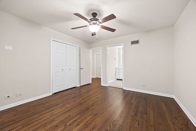 4817 Stonewall Avenue, Downers Grove, IL 60515