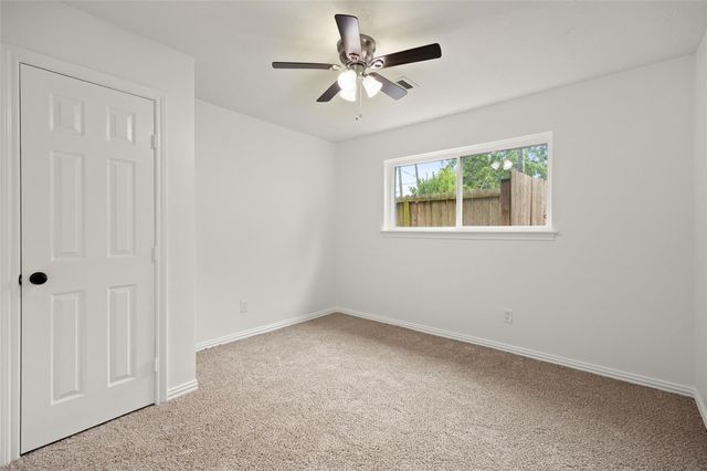 518 Whitecap Drive, El Lago, TX 77586