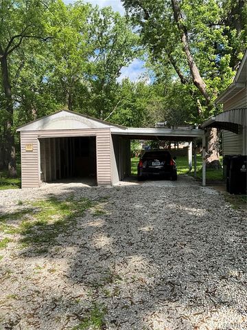 2505 E Main Street, Belleville, IL 62221