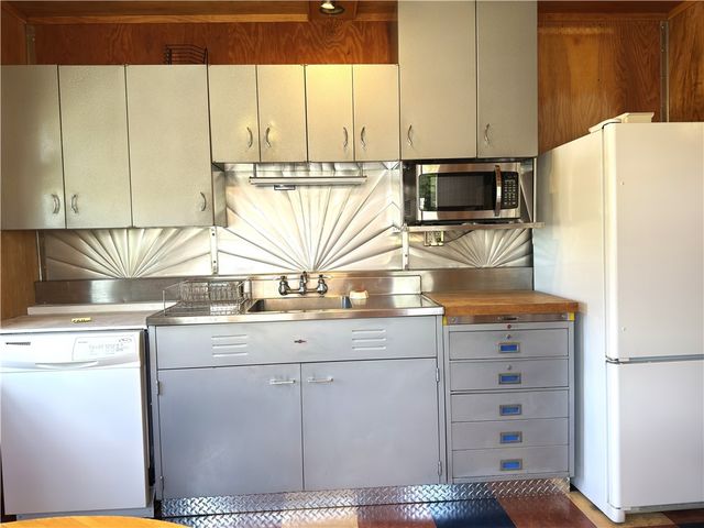 1317 Beechview Ave, Beechview, PA 15216
