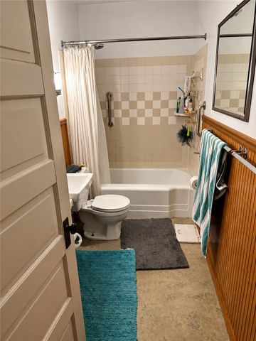 1317 Beechview Ave, Beechview, PA 15216
