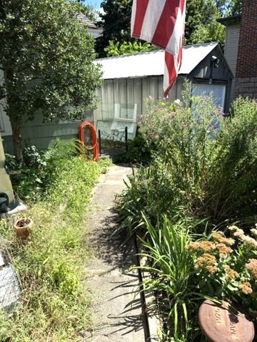1317 Beechview Ave, Beechview, PA 15216