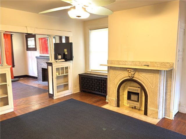 1317 Beechview Ave, Beechview, PA 15216
