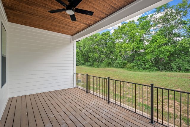 2100 Conductor Ln, Thompsons Station, TN 37179