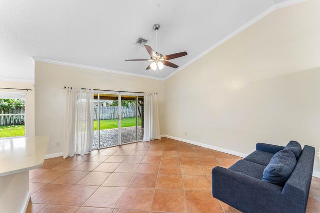 13053 Meadowbreeze Drive, Wellington, FL 33414