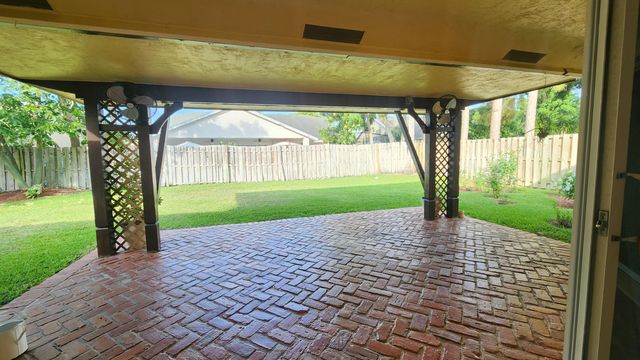 13053 Meadowbreeze Drive, Wellington, FL 33414