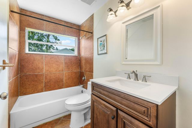 13053 Meadowbreeze Drive, Wellington, FL 33414