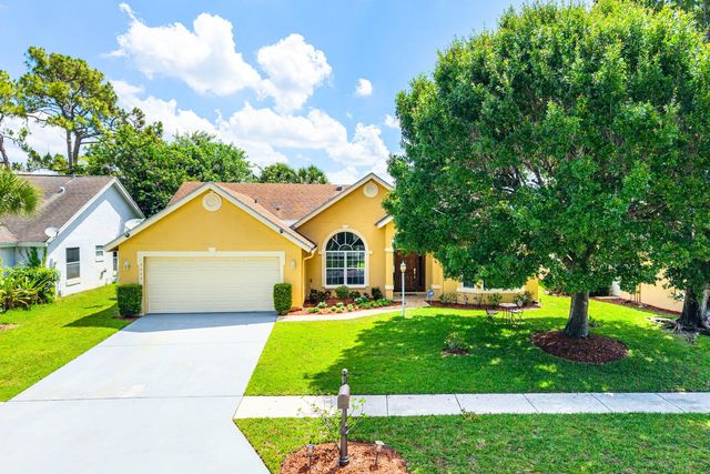 13053 Meadowbreeze Drive, Wellington, FL 33414
