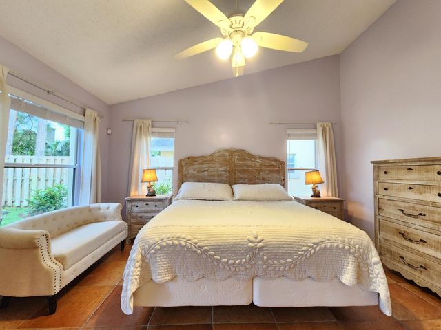13053 Meadowbreeze Drive, Wellington, FL 33414