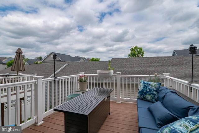 1211 SHENANDOAH SQ N, Brunswick, MD 21716