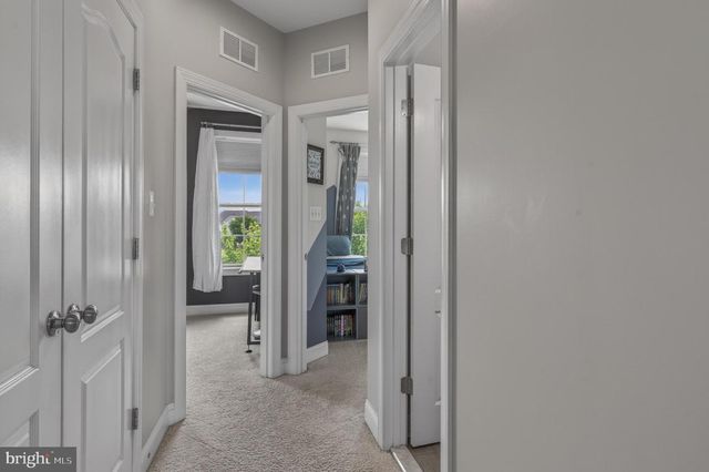 1211 SHENANDOAH SQ N, Brunswick, MD 21716