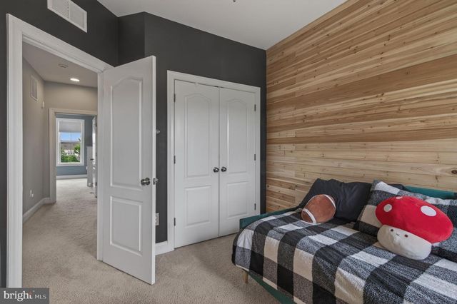 1211 SHENANDOAH SQ N, Brunswick, MD 21716