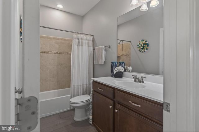 1211 SHENANDOAH SQ N, Brunswick, MD 21716