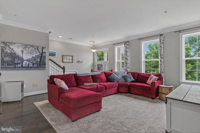 1211 SHENANDOAH SQ N, Brunswick, MD 21716