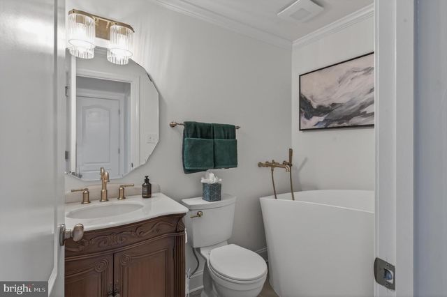 1211 SHENANDOAH SQ N, Brunswick, MD 21716