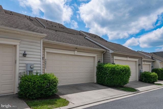 1211 SHENANDOAH SQ N, Brunswick, MD 21716